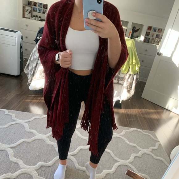 Shawl/cardigan/sweater - Picture 2 of 4